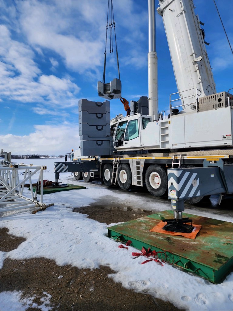 2014 Tdano Demag ATF400G-6