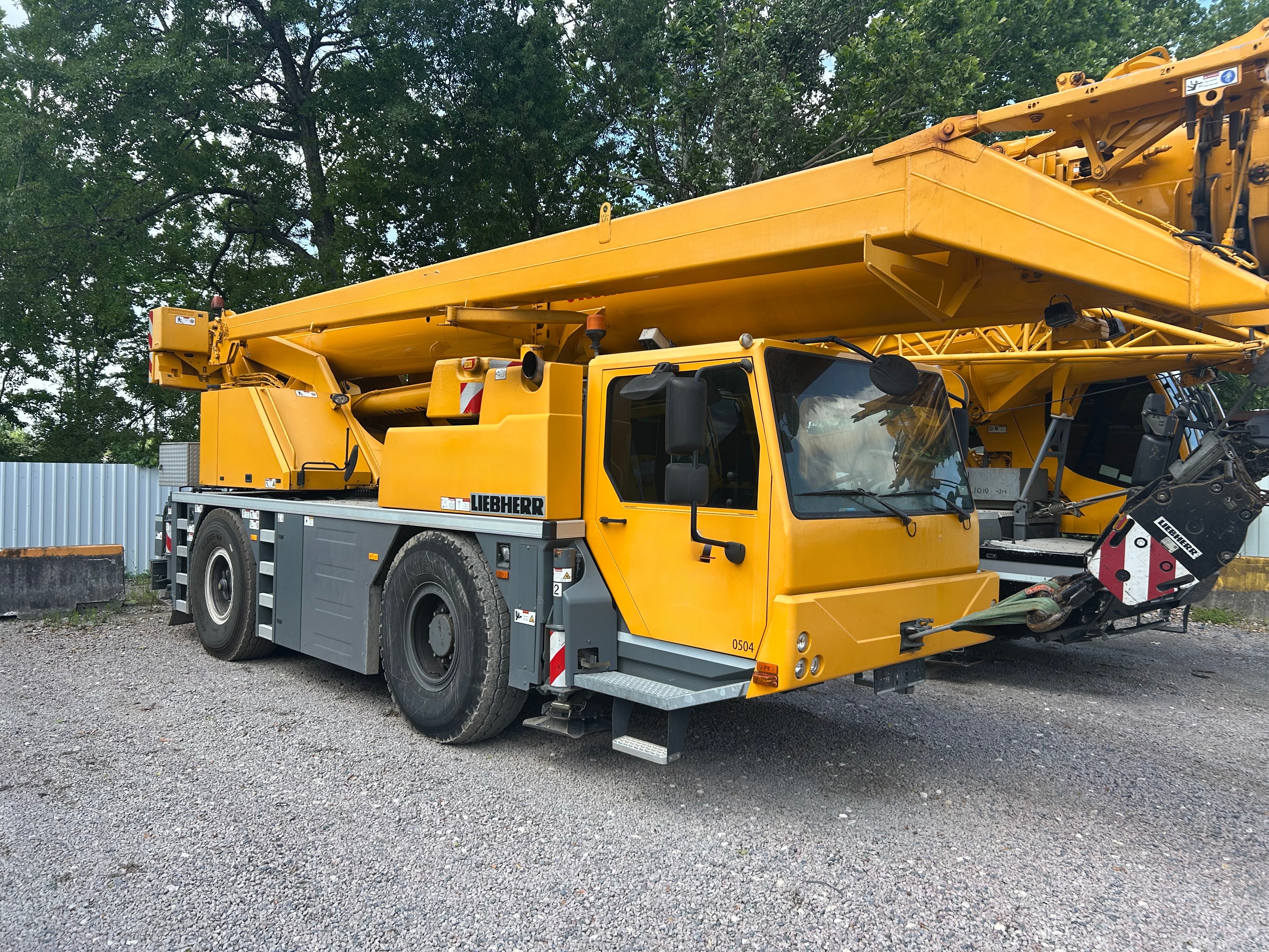 2015 Liebherr LTM1040-2.1